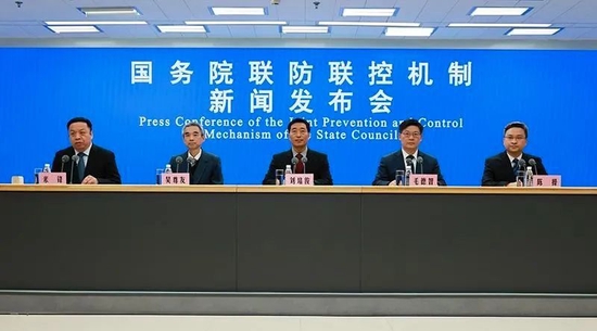 中疾控最新发声:近几月再现一波新冠疫情可能性小!回应多个热点问题